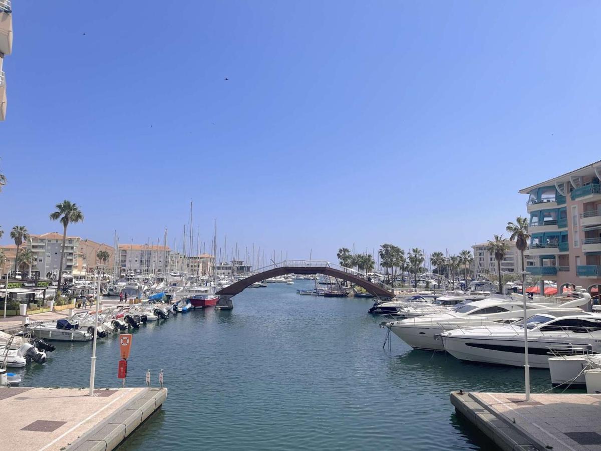 Appartement 2P, 4 Couchages, Terrasse Et Salon De Jardin A 200M De La Plage, Frejus - Fr-1-226A-22 ภายนอก รูปภาพ